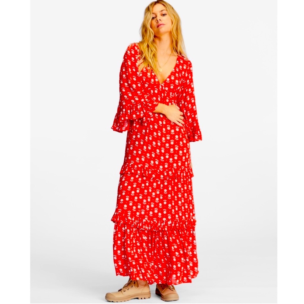BILLABONG FLORAL TIERED BELL SLEEVE MAXI DRESS NWT